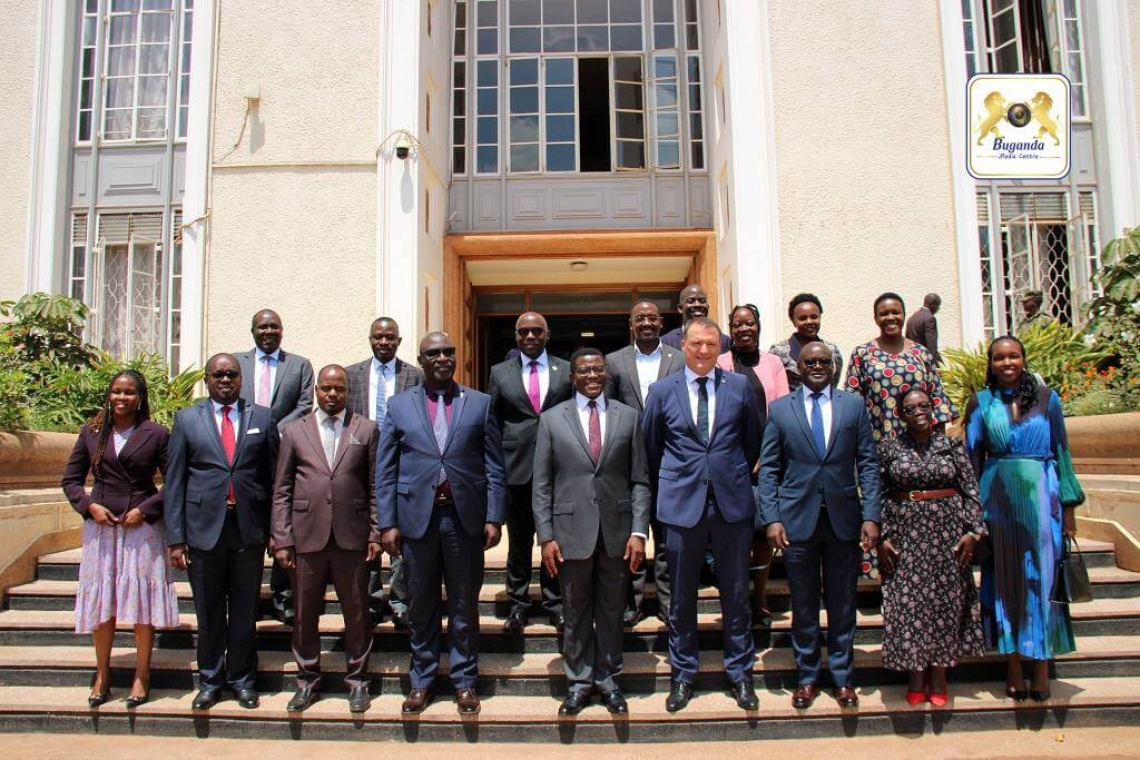 Katikkiro with EACOP Managing Director Guillaume Dulout, Owek. Robert Waggwa Nsibirwa, Owek. Israel Kazibwe Kitooke, BICUL Managing Director Omuk. Roland Ssebuufu, and other officials at Bulange